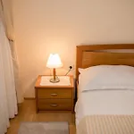 Anggela 3* Rab Town