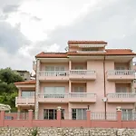 Pensjonat Anggela Rab Town